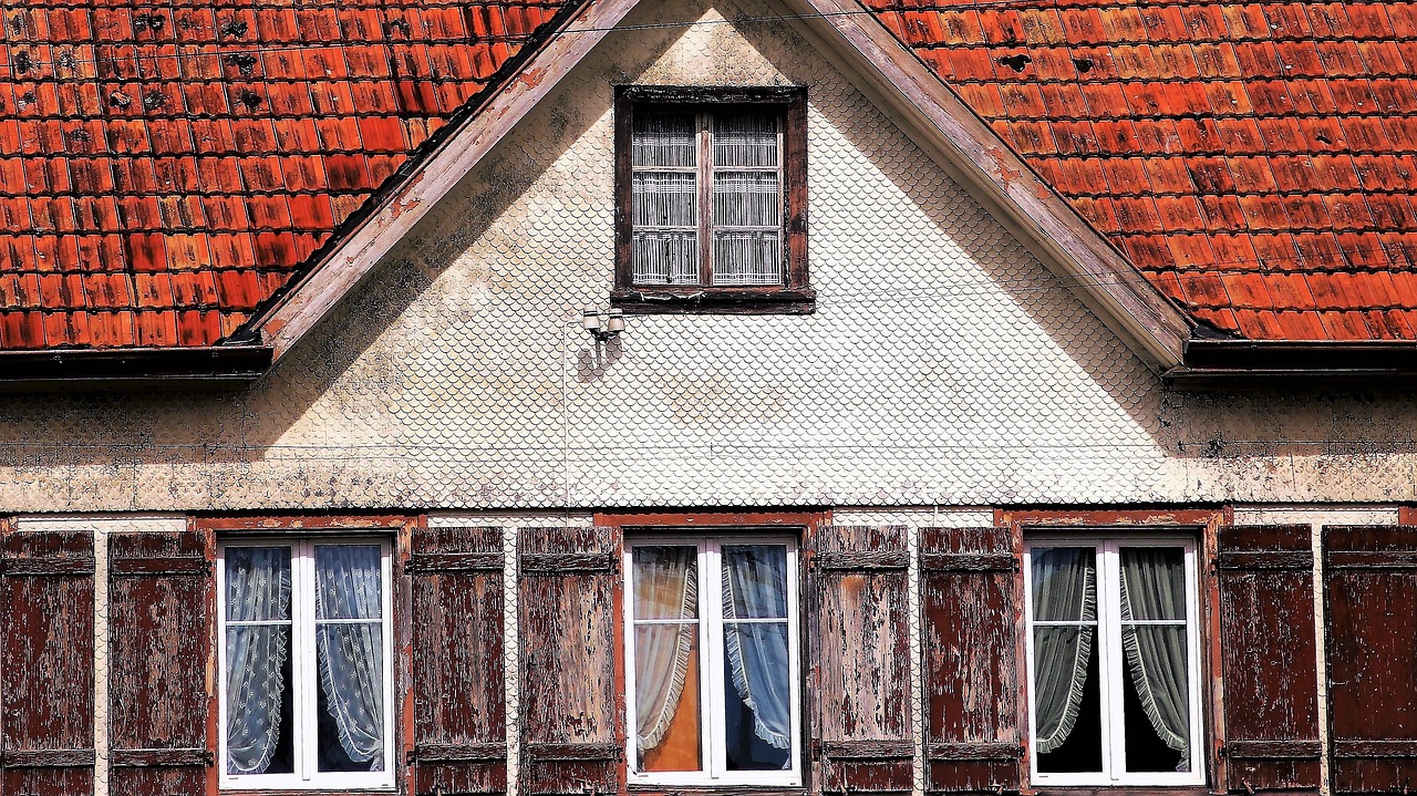 Fenster Haus Altbau Dach Renovieren
